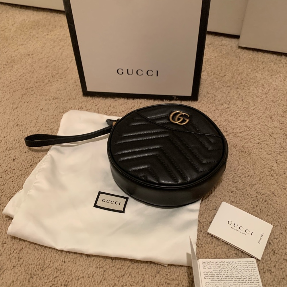 Gucci GG Marmont Wrist Pouch Bag